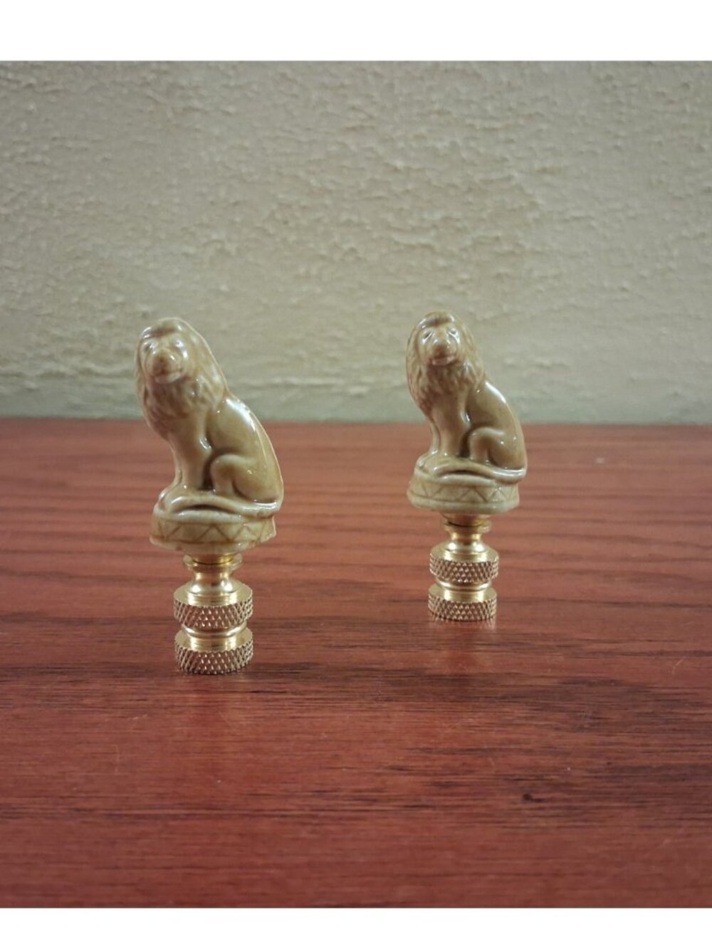 Vintage African Lion Lamp Finial Topper Vintage Safari Big Cat England Set 2